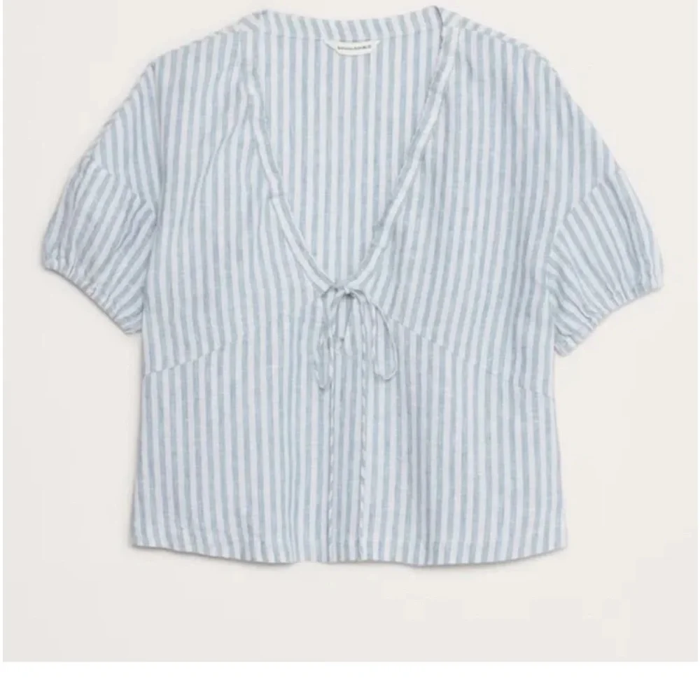 Banana Republic Linen Striped Blue and White Women's Top size XL - Picture 3 of 4